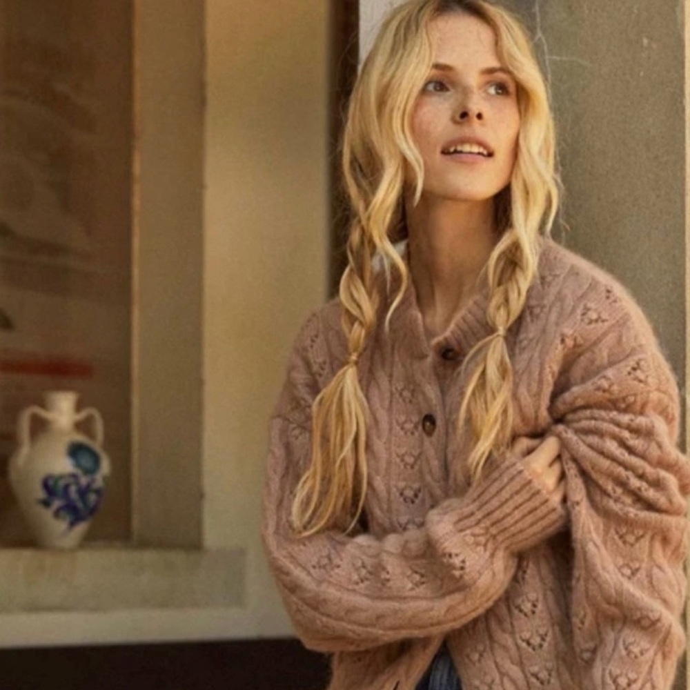 Doen Adler Cardigan Sweater